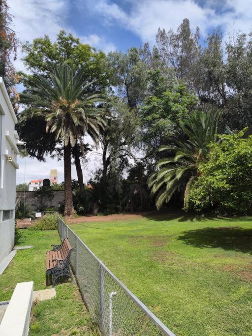 Casa Exclusiva Roble y Cristal