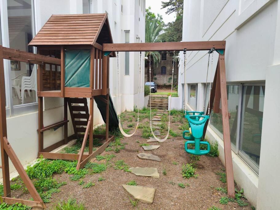 Casa Exclusiva Roble y Cristal