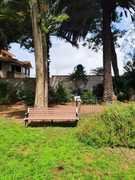 Casa Exclusiva Roble y Cristal