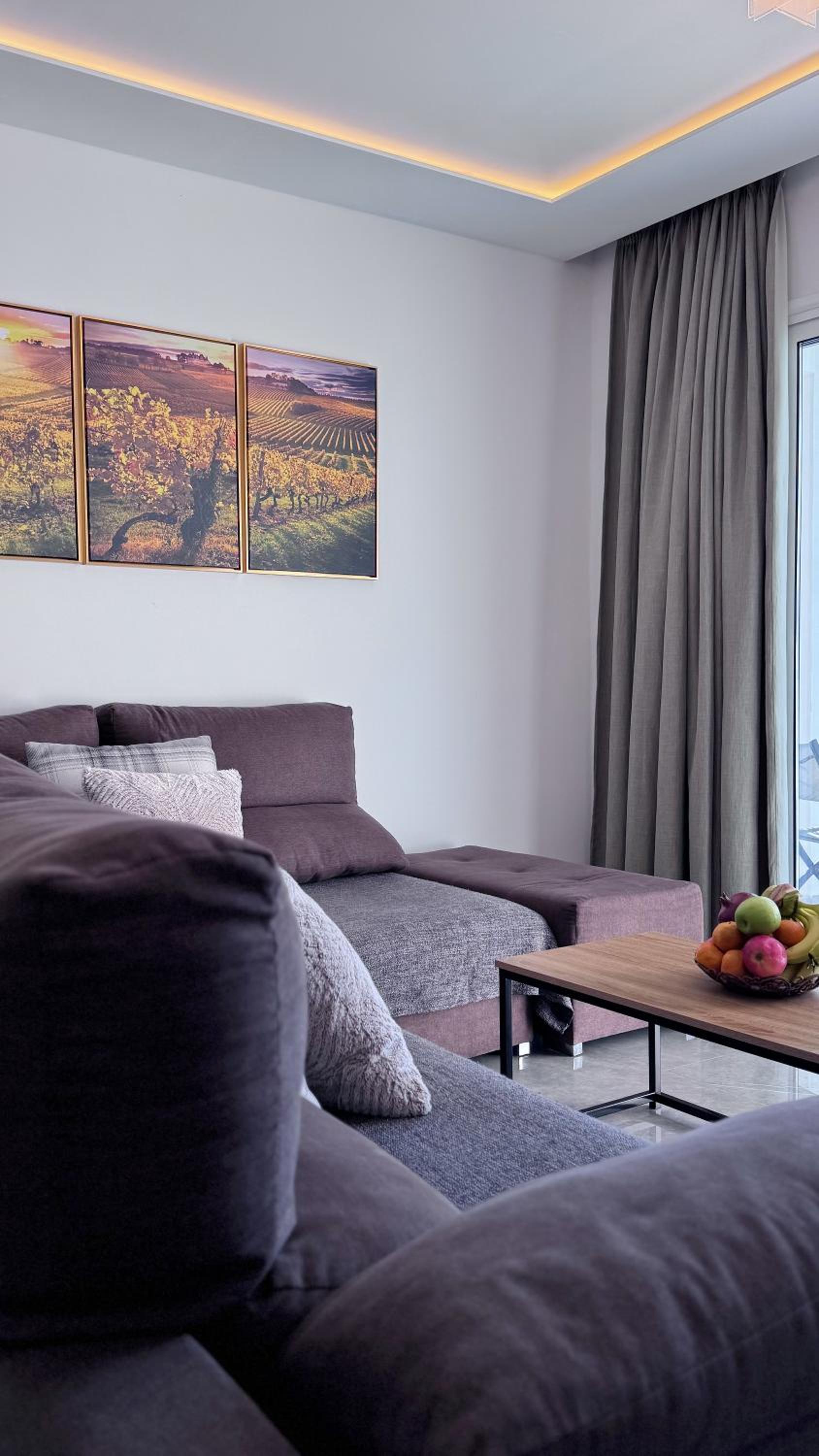 Savvas Apartment