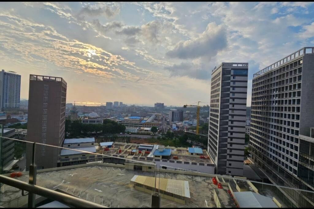 Apartment Nagoya Thamrin City - Dream Homestay view 4