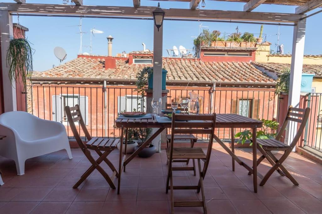 Amazing Terrace in Trastevere