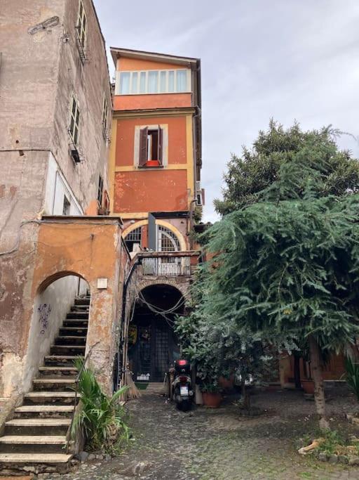 Amazing Terrace in Trastevere