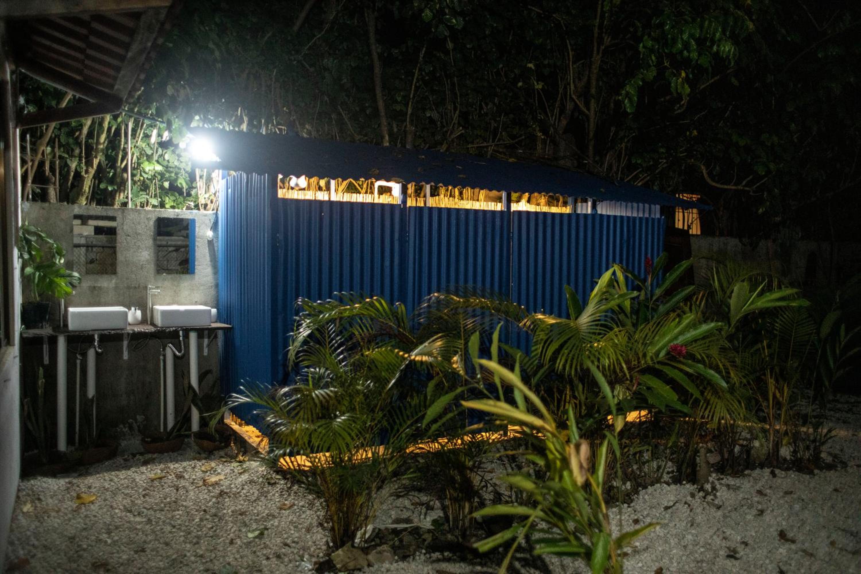 Argdivan Beach Hostel