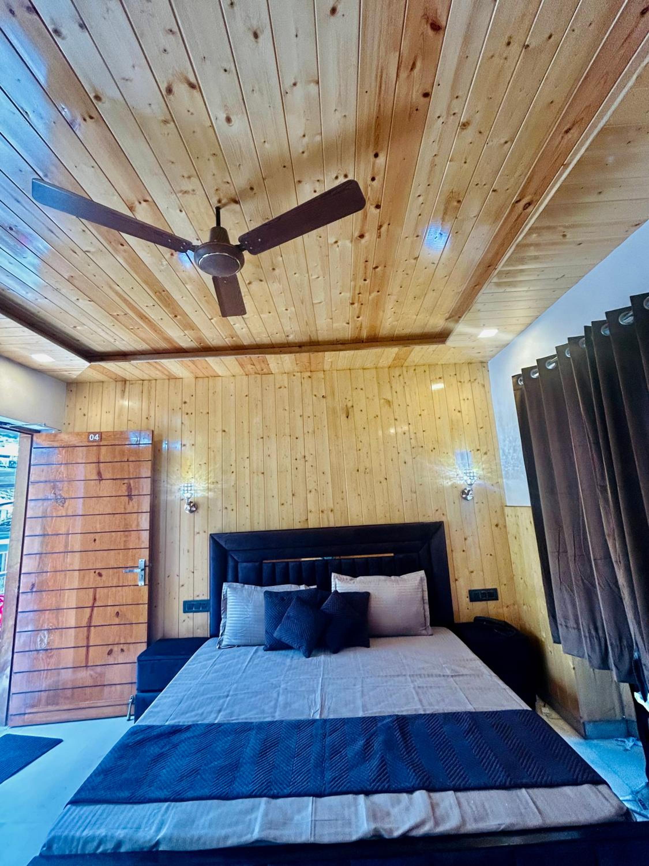 Amadeus Homestay