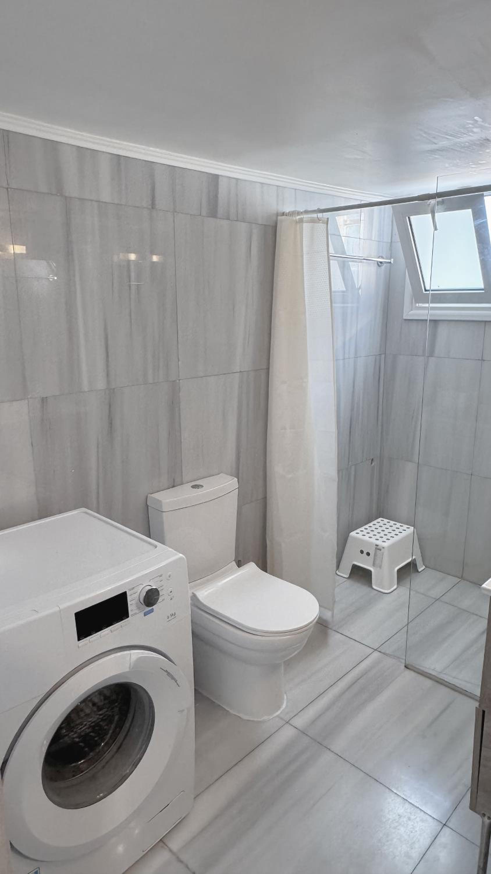 Savvas Apartment
