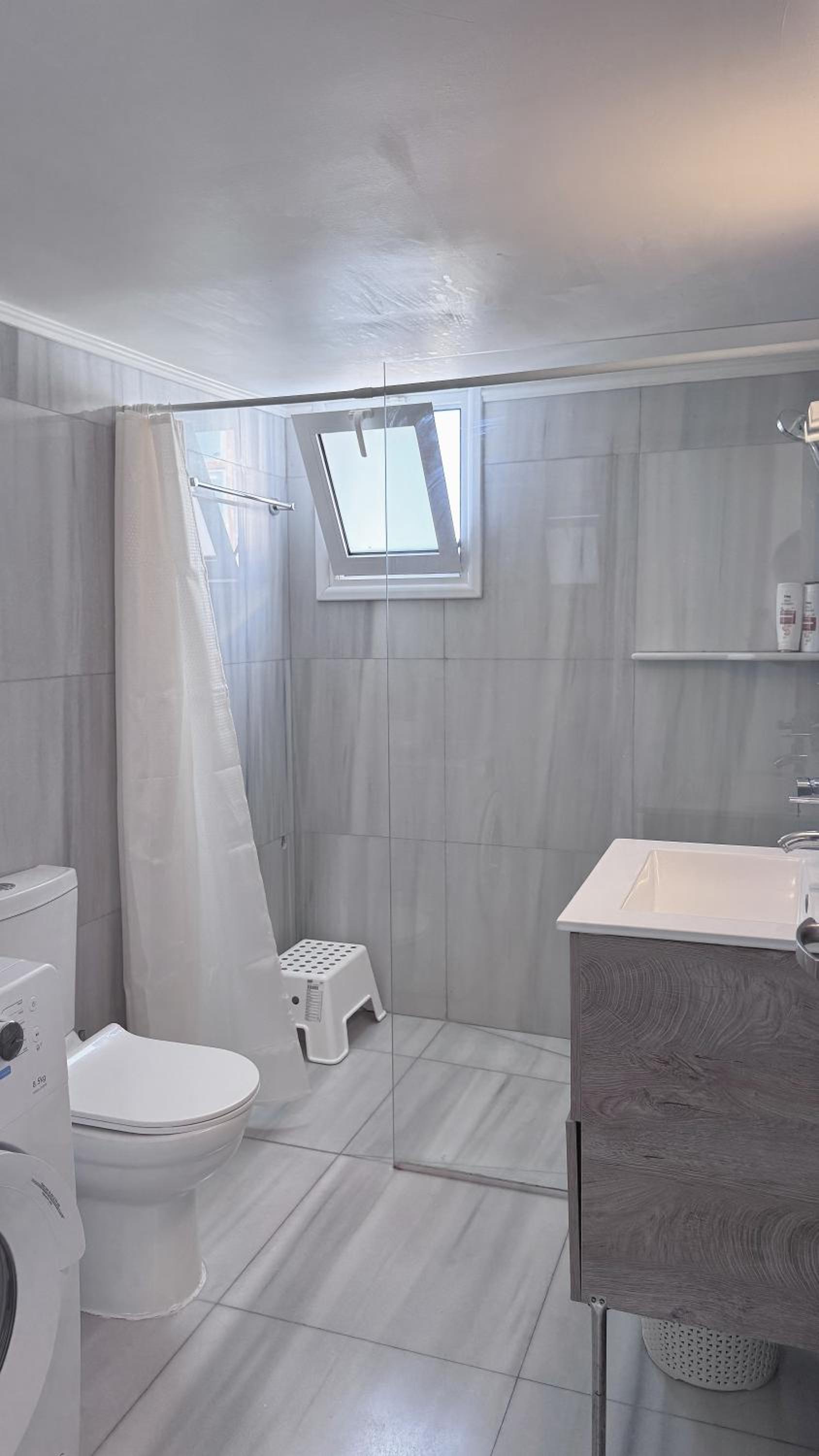 Savvas Apartment