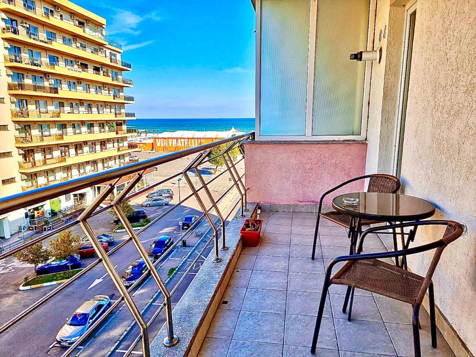Monarch Boutique Apartaments