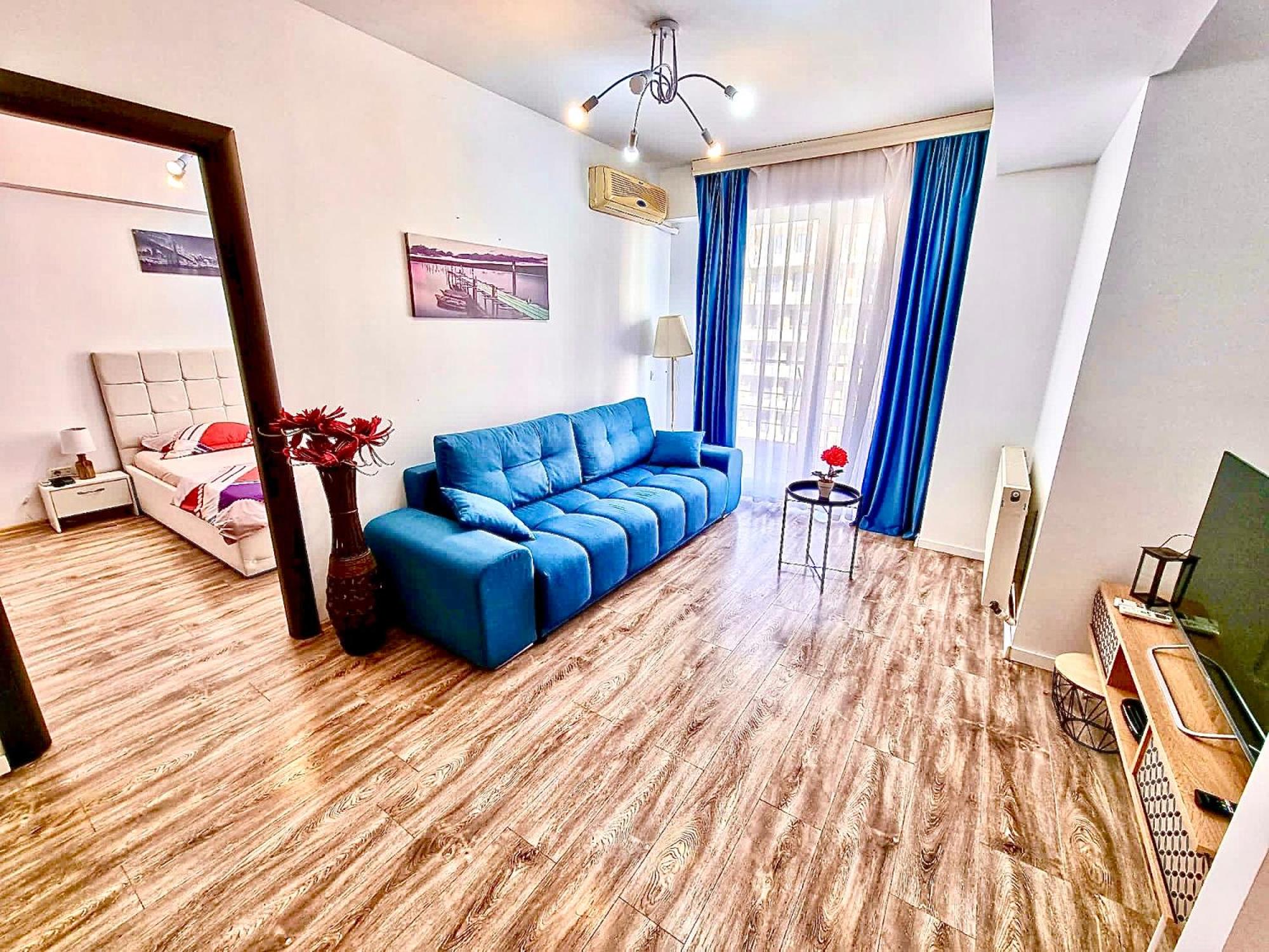 Monarch Boutique Apartaments