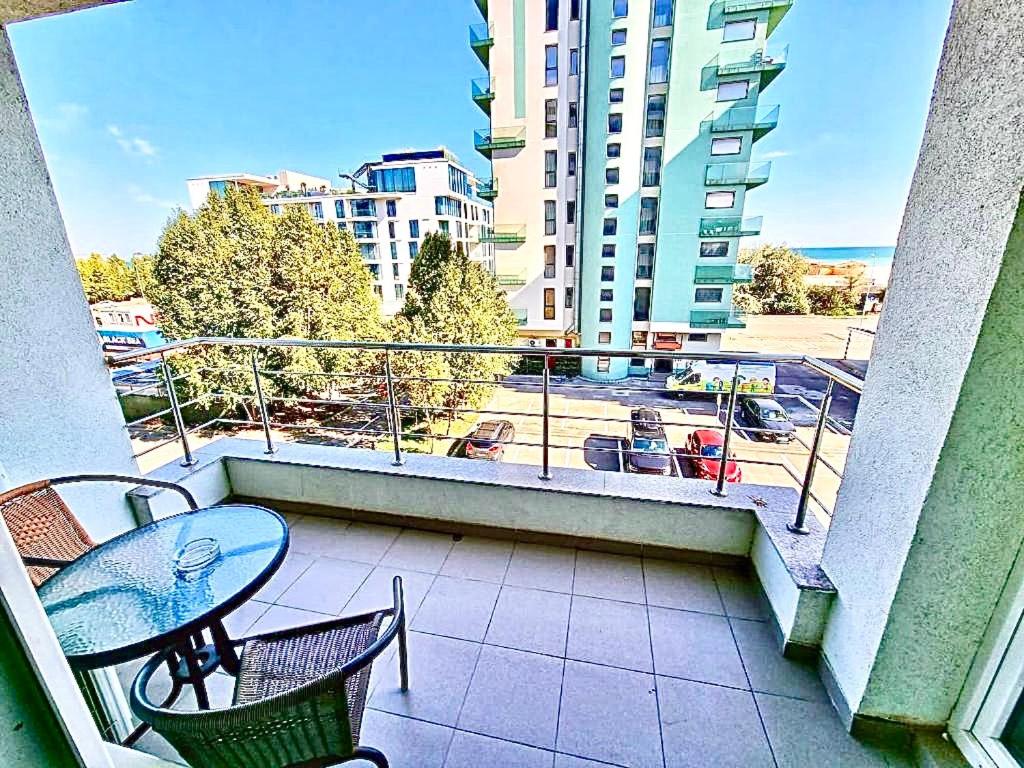 Monarch Boutique Apartaments