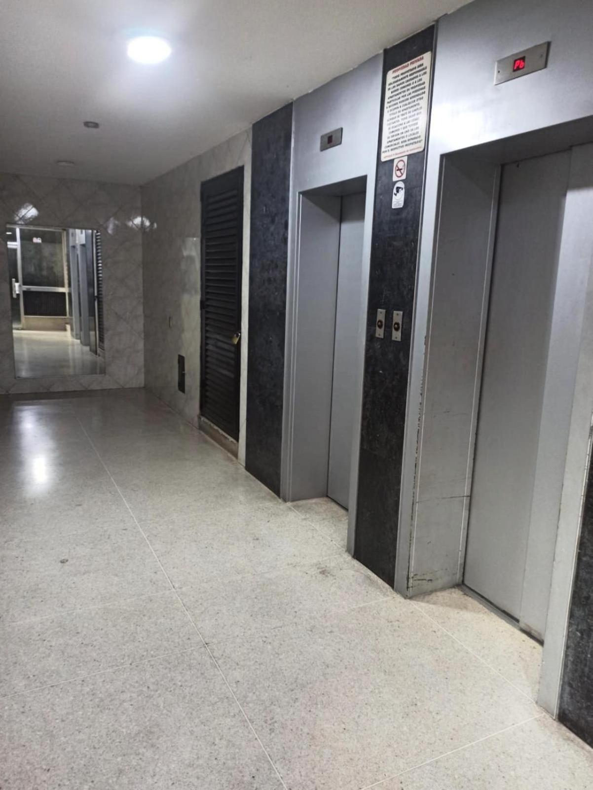 Exclusivo Aparto Suite California CC Lider