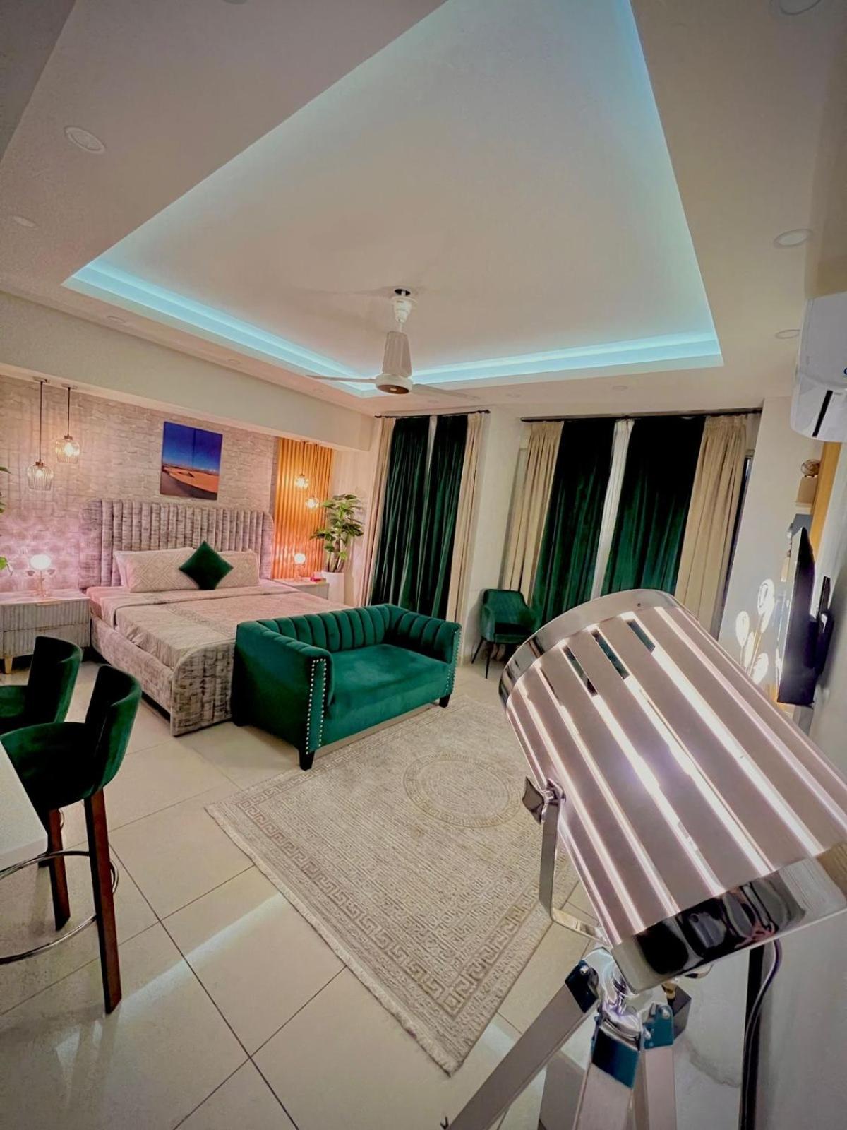 Penta Square Executive Apartment Dha Lahore Phase 5