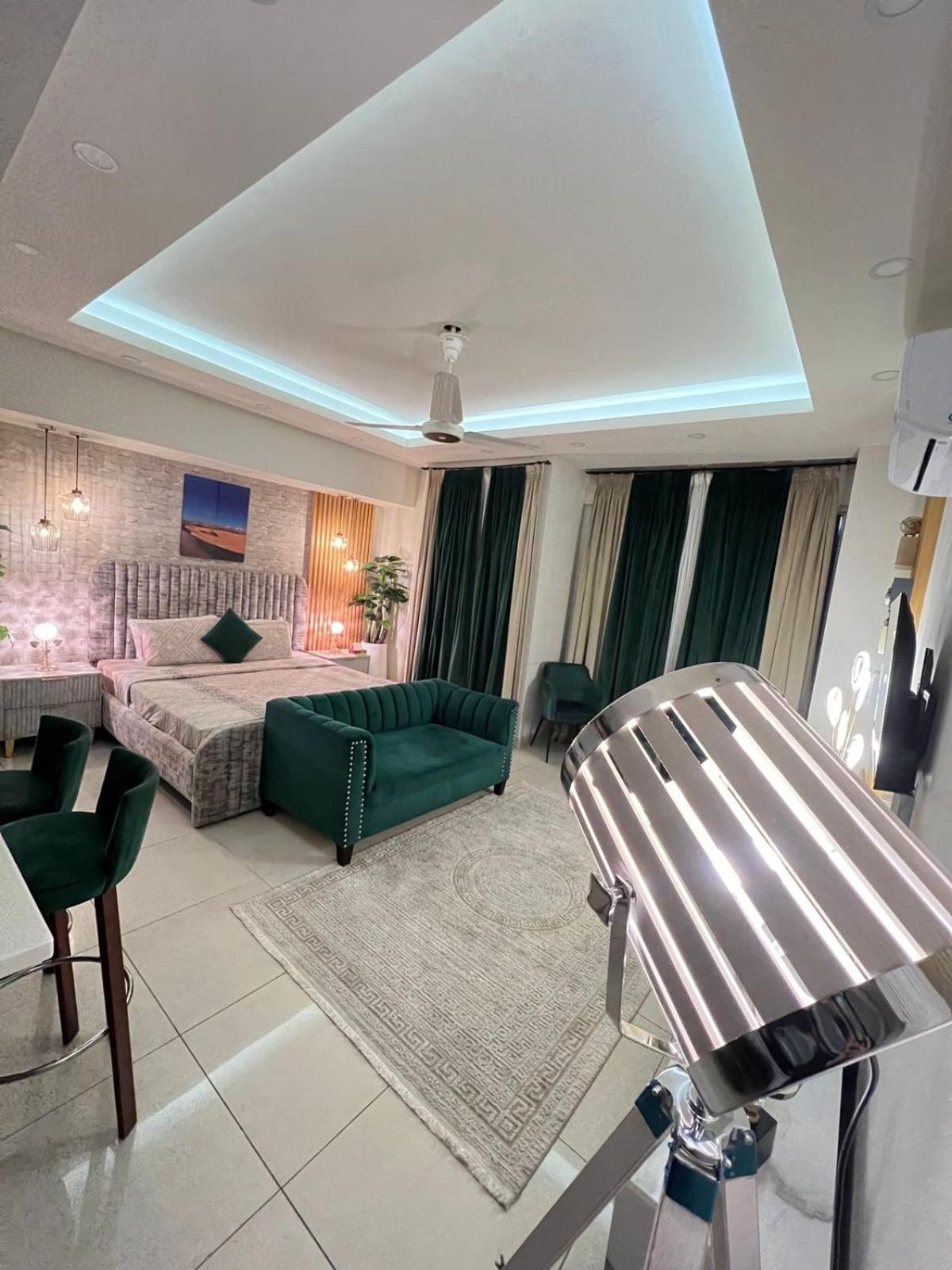 Penta Square Executive Apartment Dha Lahore Phase 5
