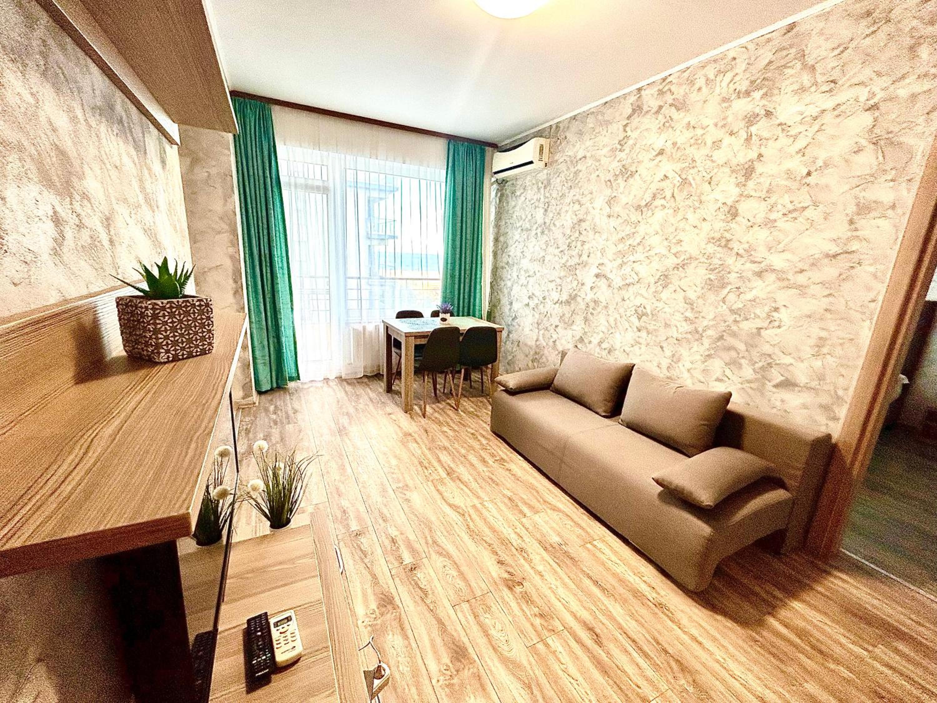 Monarch Boutique Apartaments