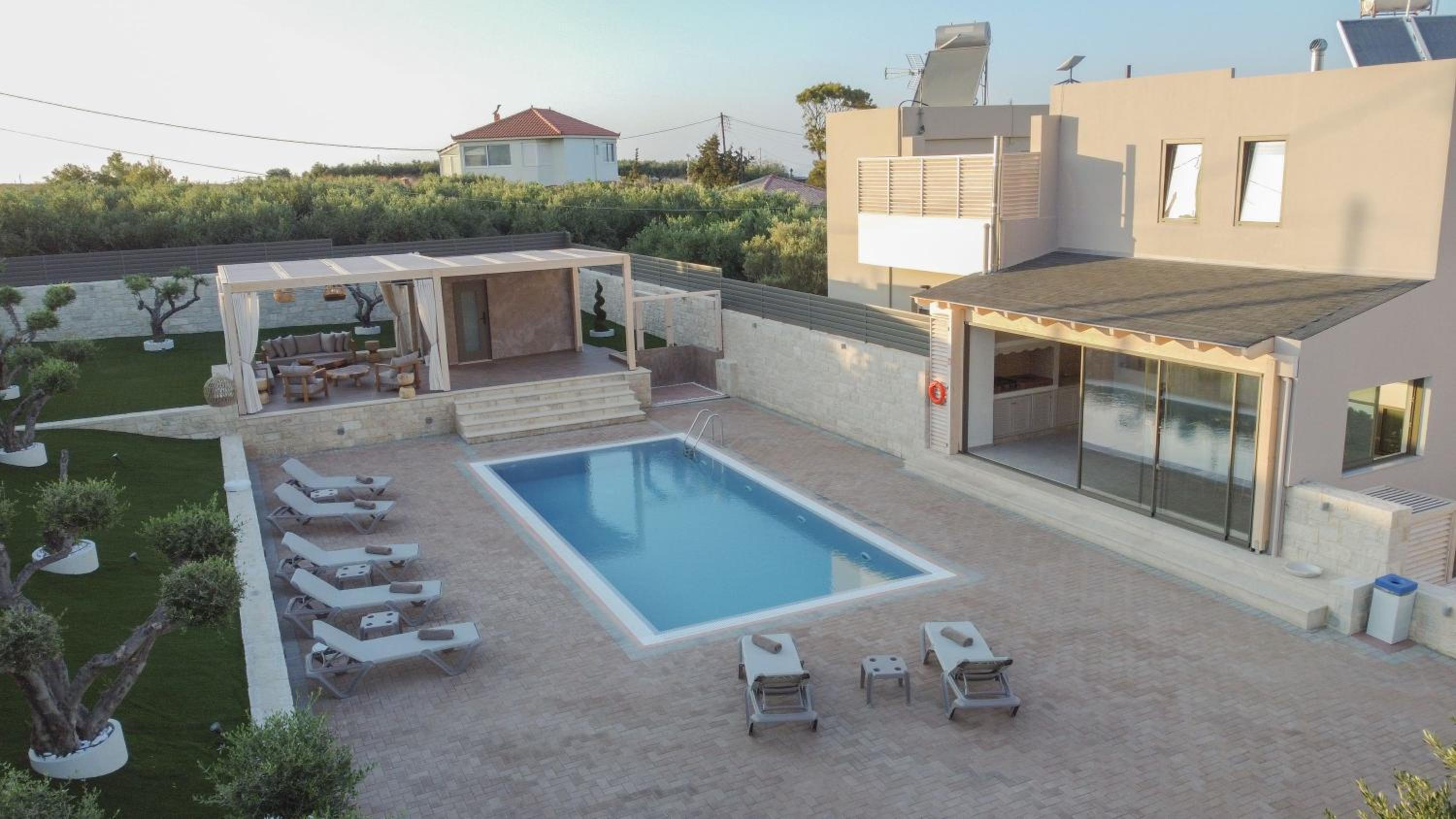 Avelia Luxury Villa with private pool photo 3