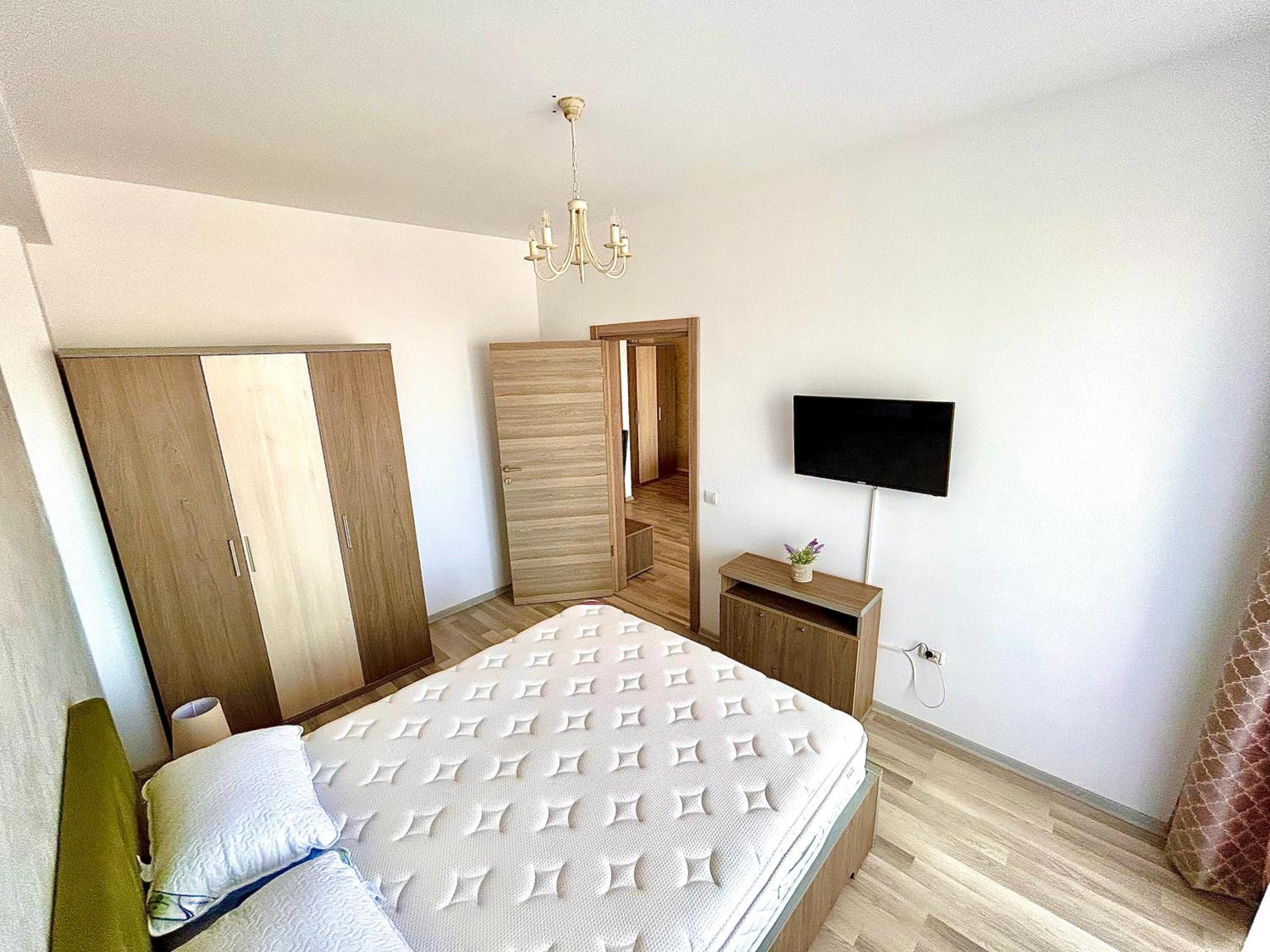 Monarch Boutique Apartaments