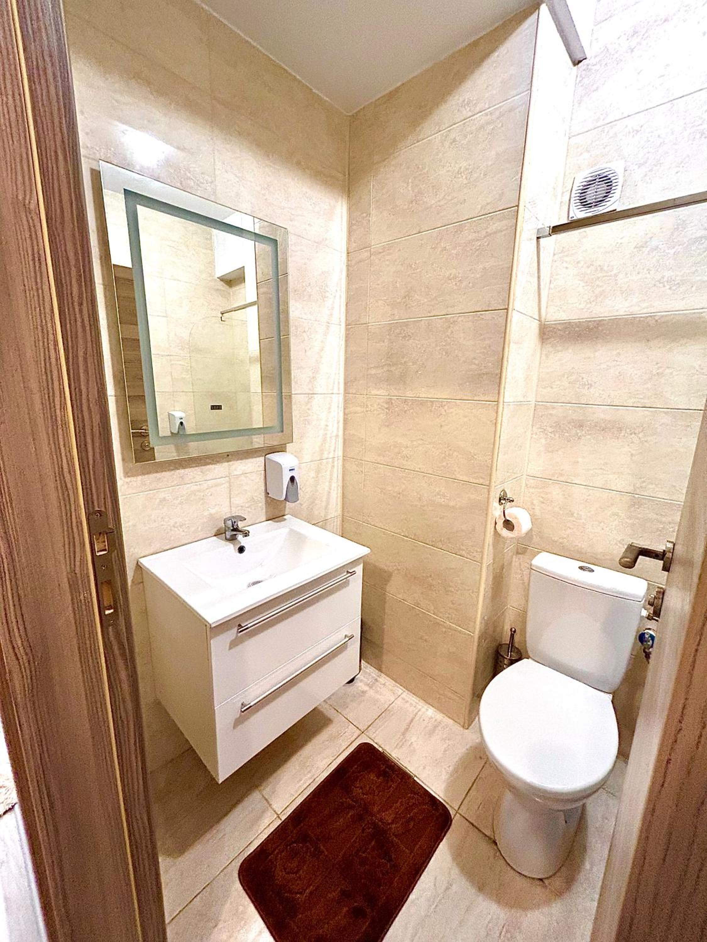 Monarch Boutique Apartaments