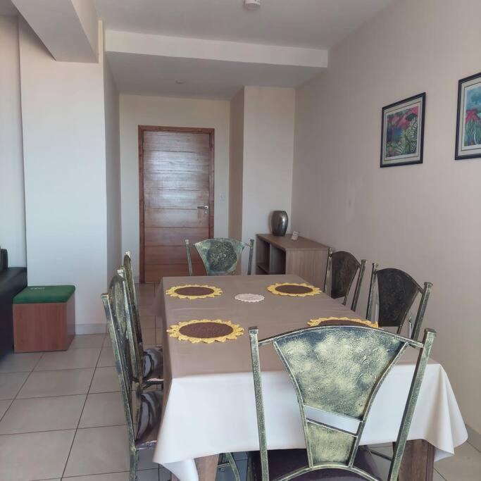 Apartamento de 2 dormitorios Centro de Asunción Piso 9 view 5