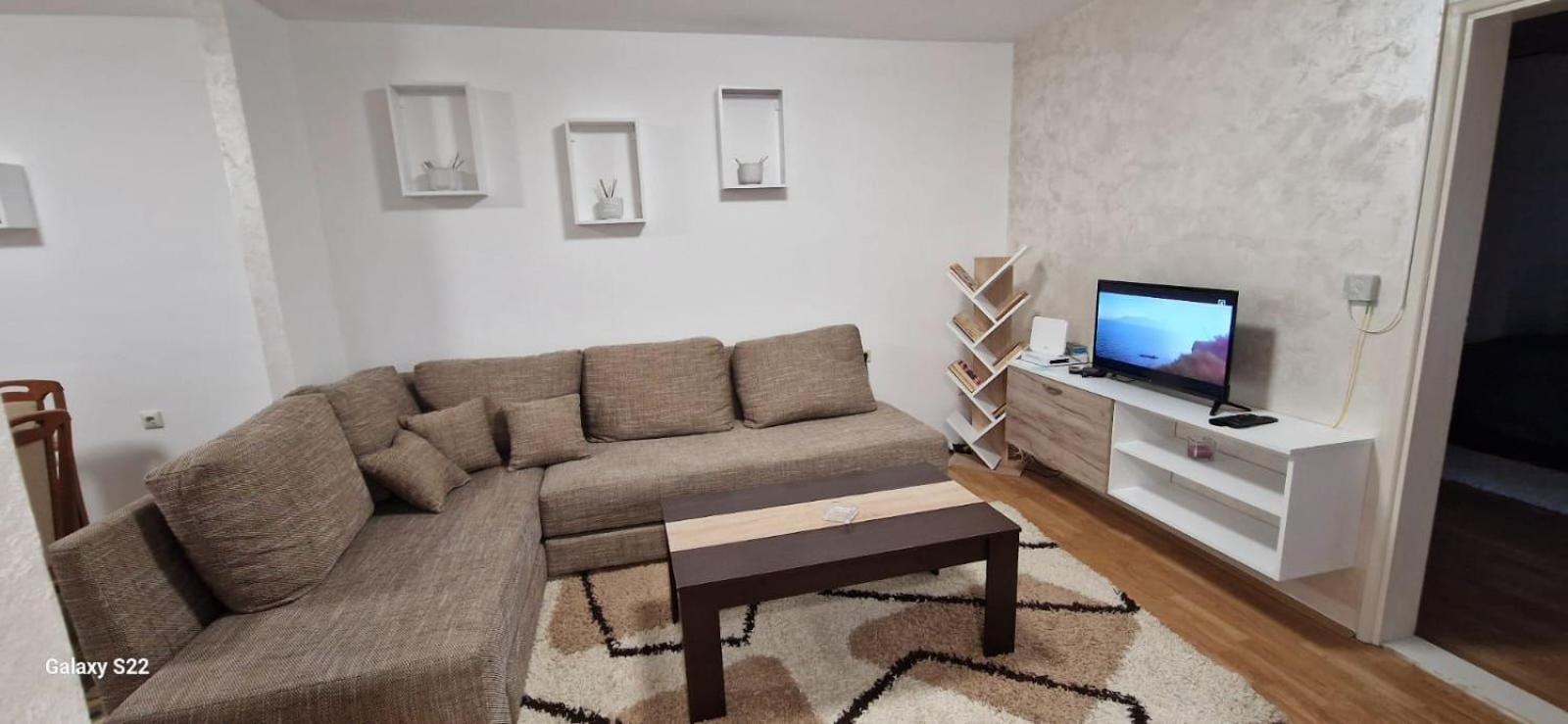 Apartman EMA 2 view 3