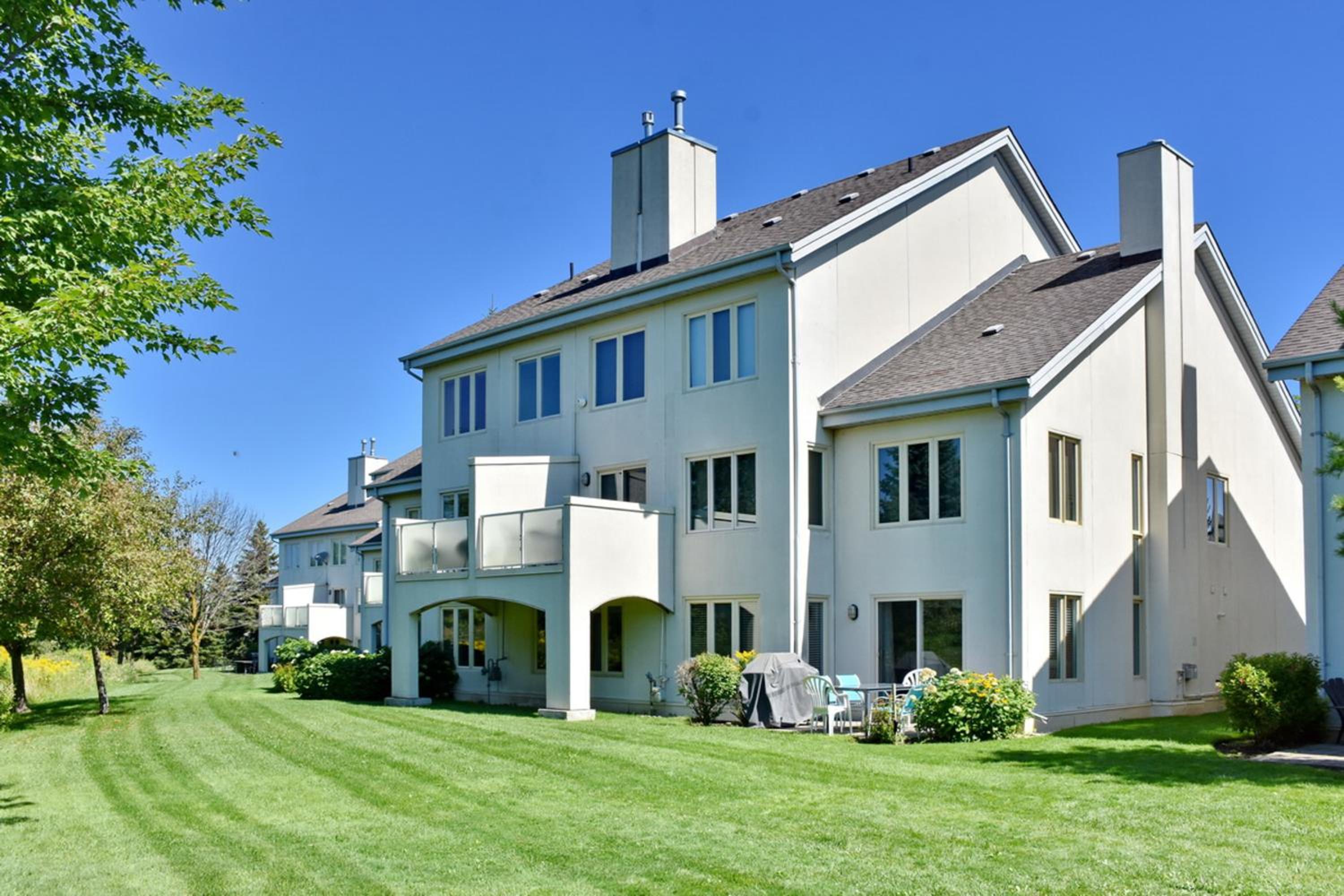 Sierra Lane 120