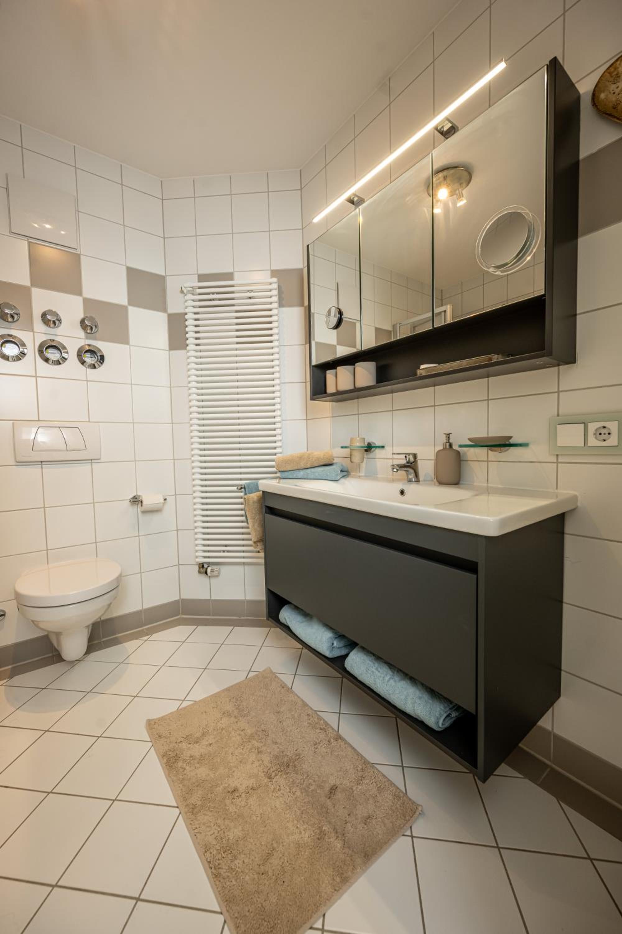 Ferienwohnung Marianne Bergpanorama für Paare 60qm