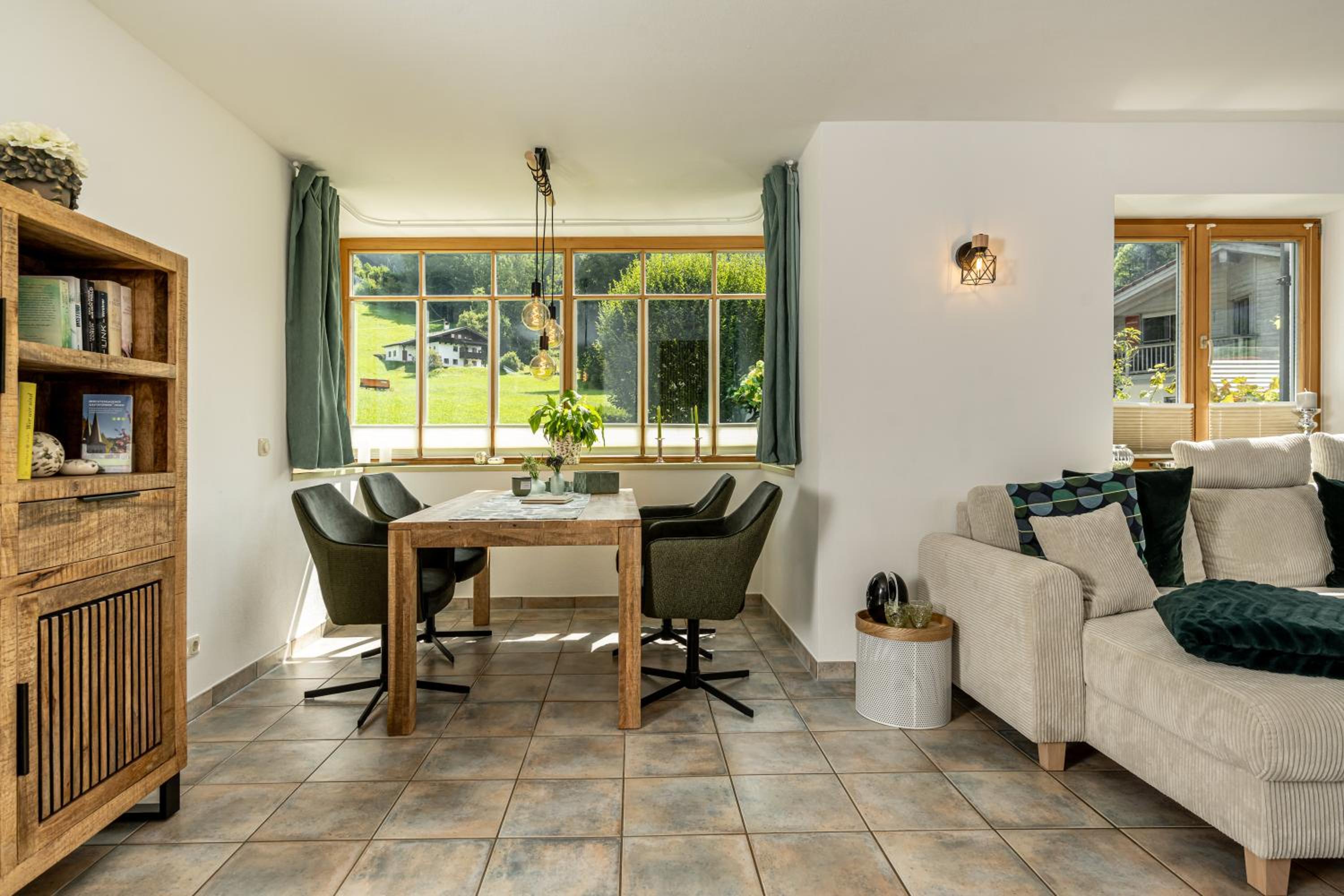 Ferienwohnung Marianne Bergpanorama für Paare 60qm