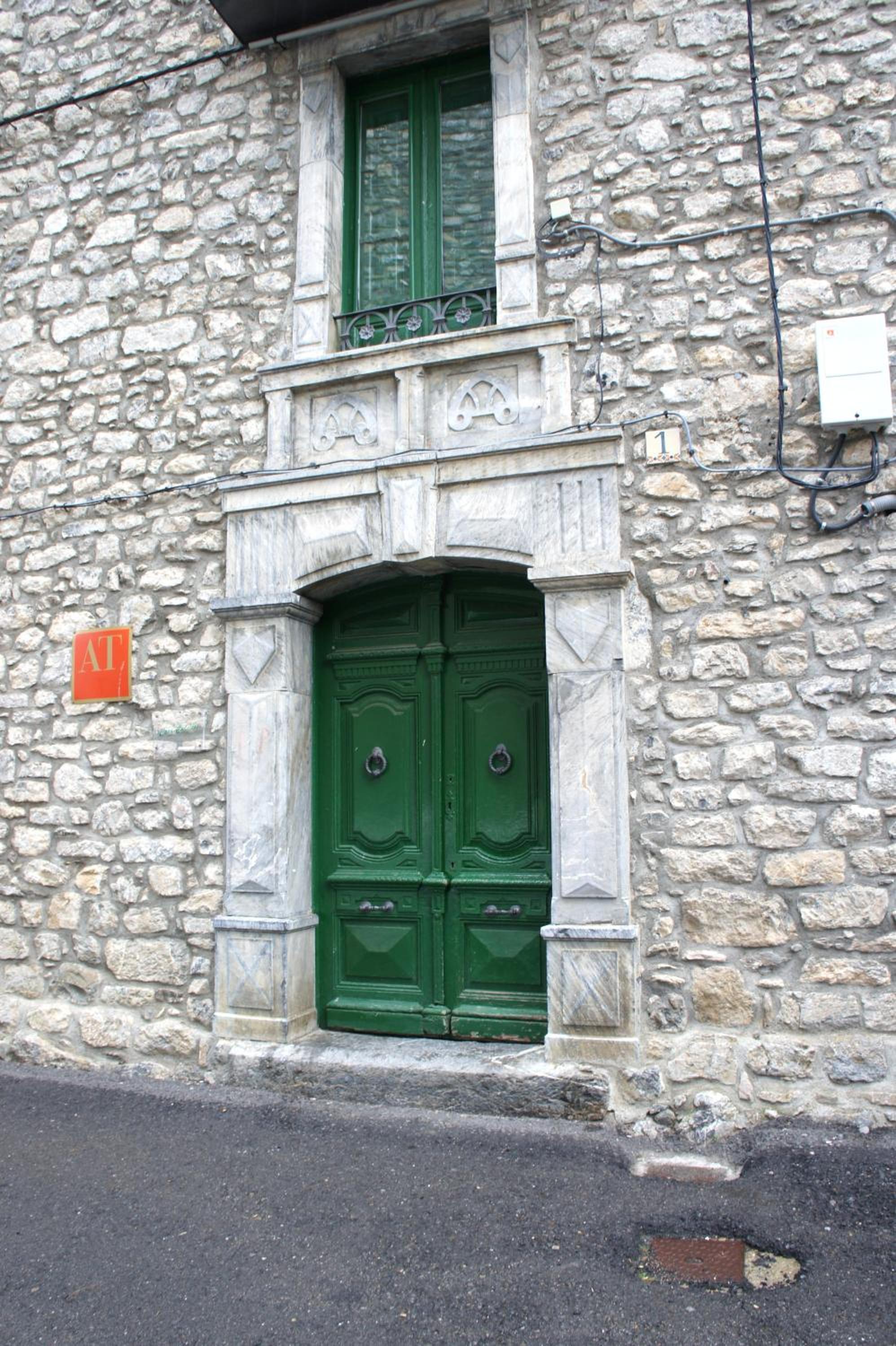 Photo 50