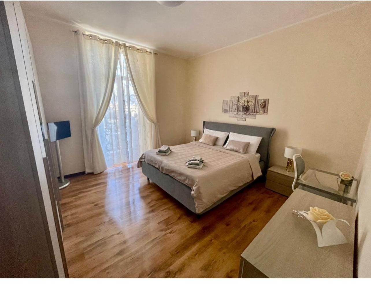Violamare en Savona — hotel room