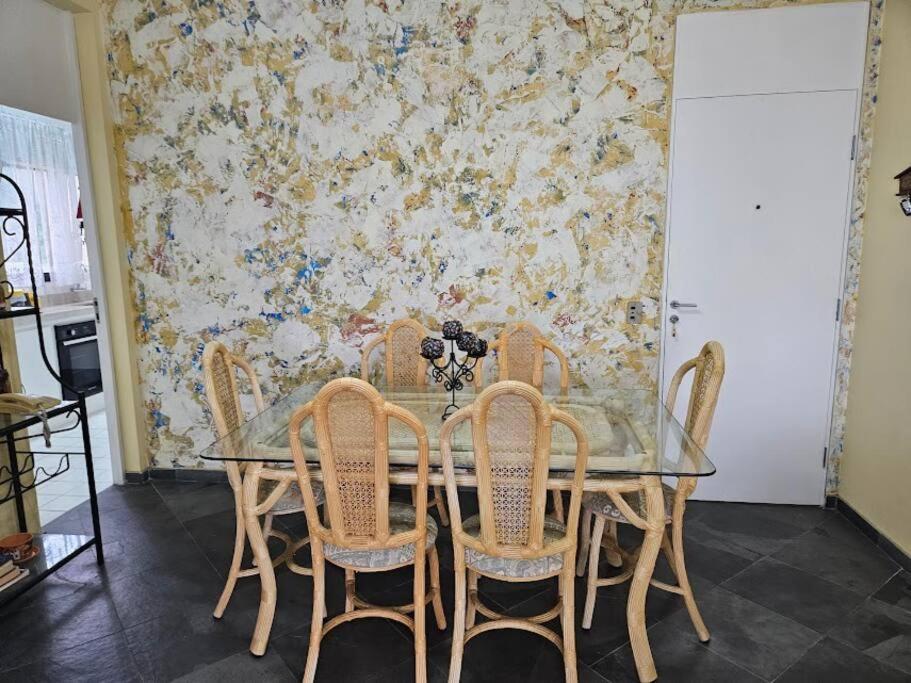 Apartamento Enseada - Guarujá SP