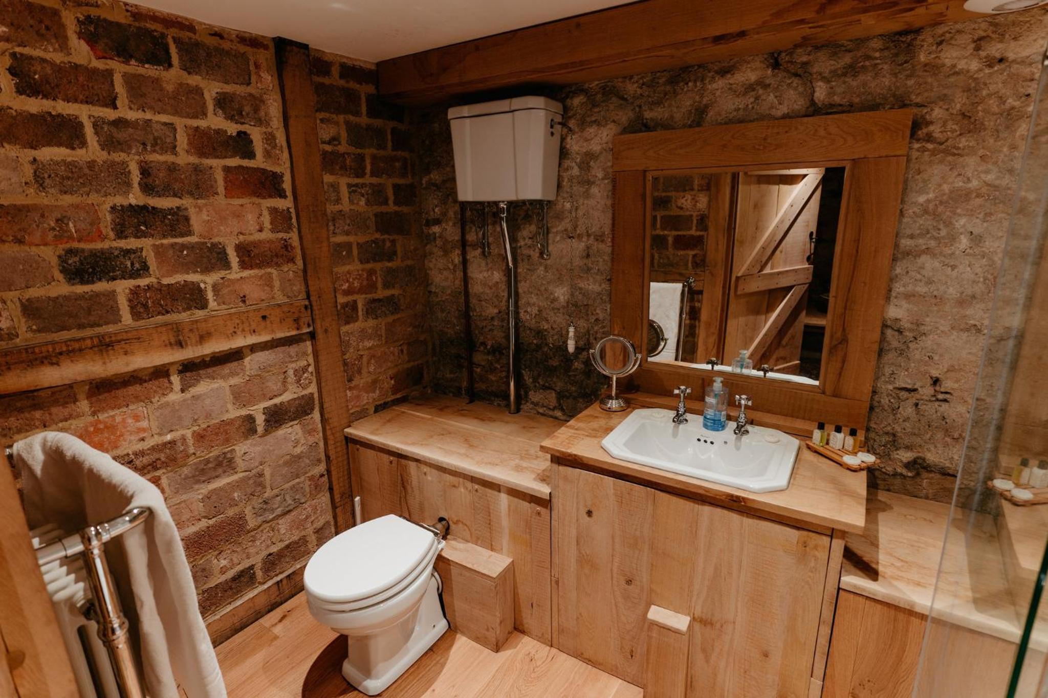 Lyde Court Country House view 4