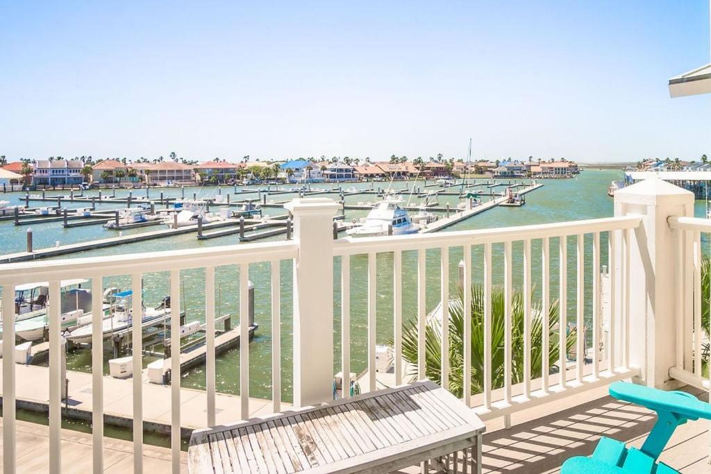 Shorely A Good Time - Water Views! Roof Top Hot Tub! view 3