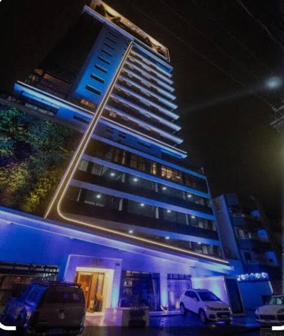 Ed Sky Tower 602