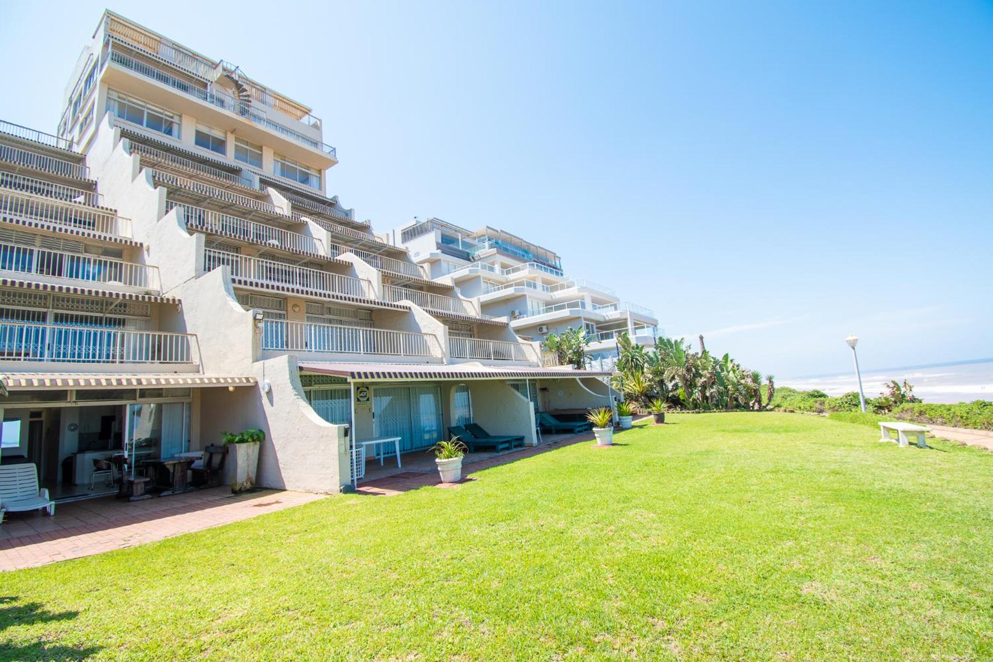 2 Bronze Bay Umhlanga Rocks Beachfront Apartment view 2