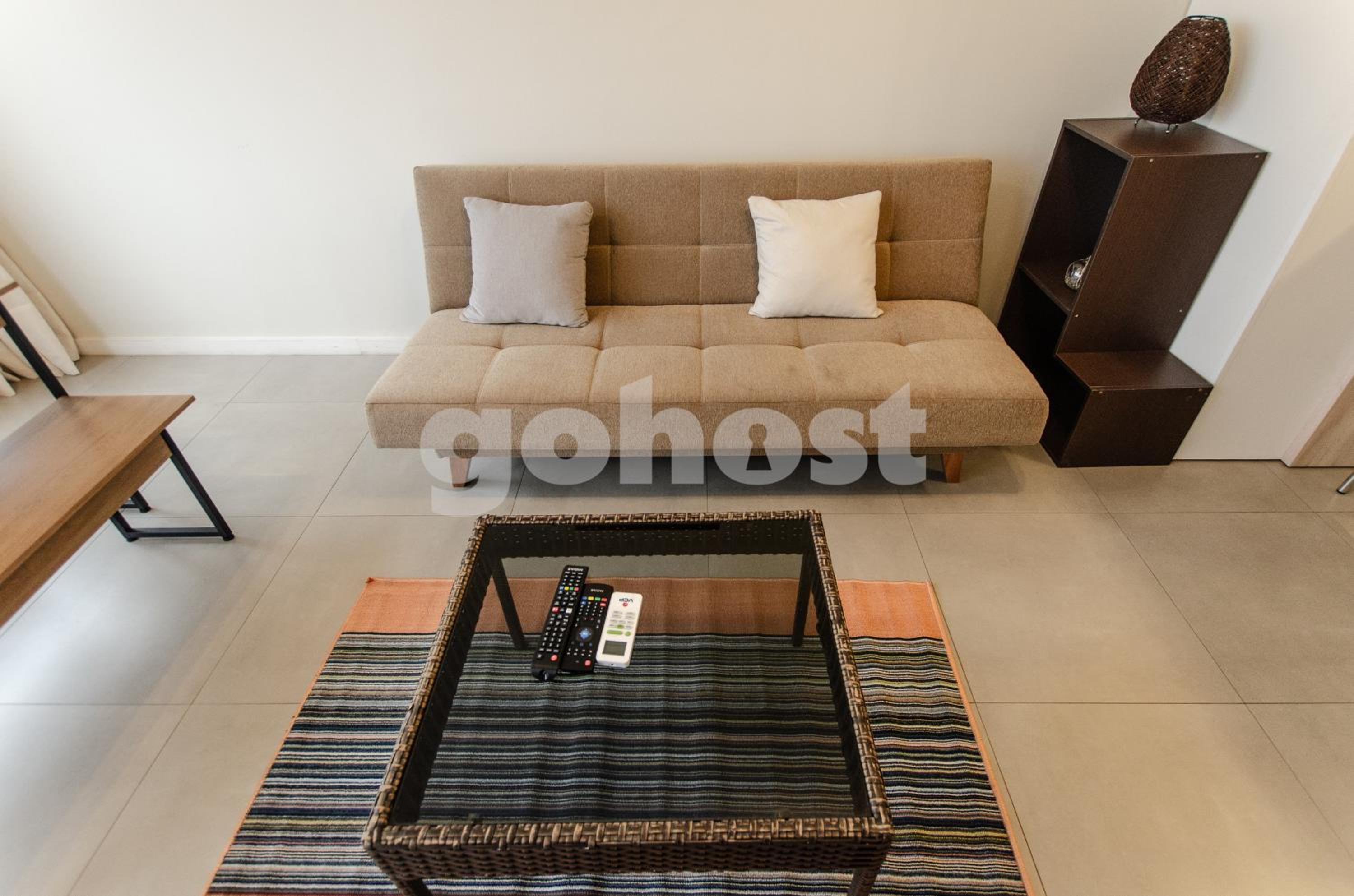 Modern 1 bed apt in Las Mercedes view 3