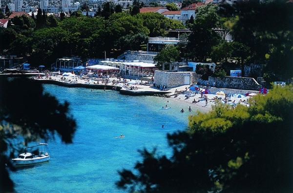 Vemar Apartment - Near the beach, Private parking