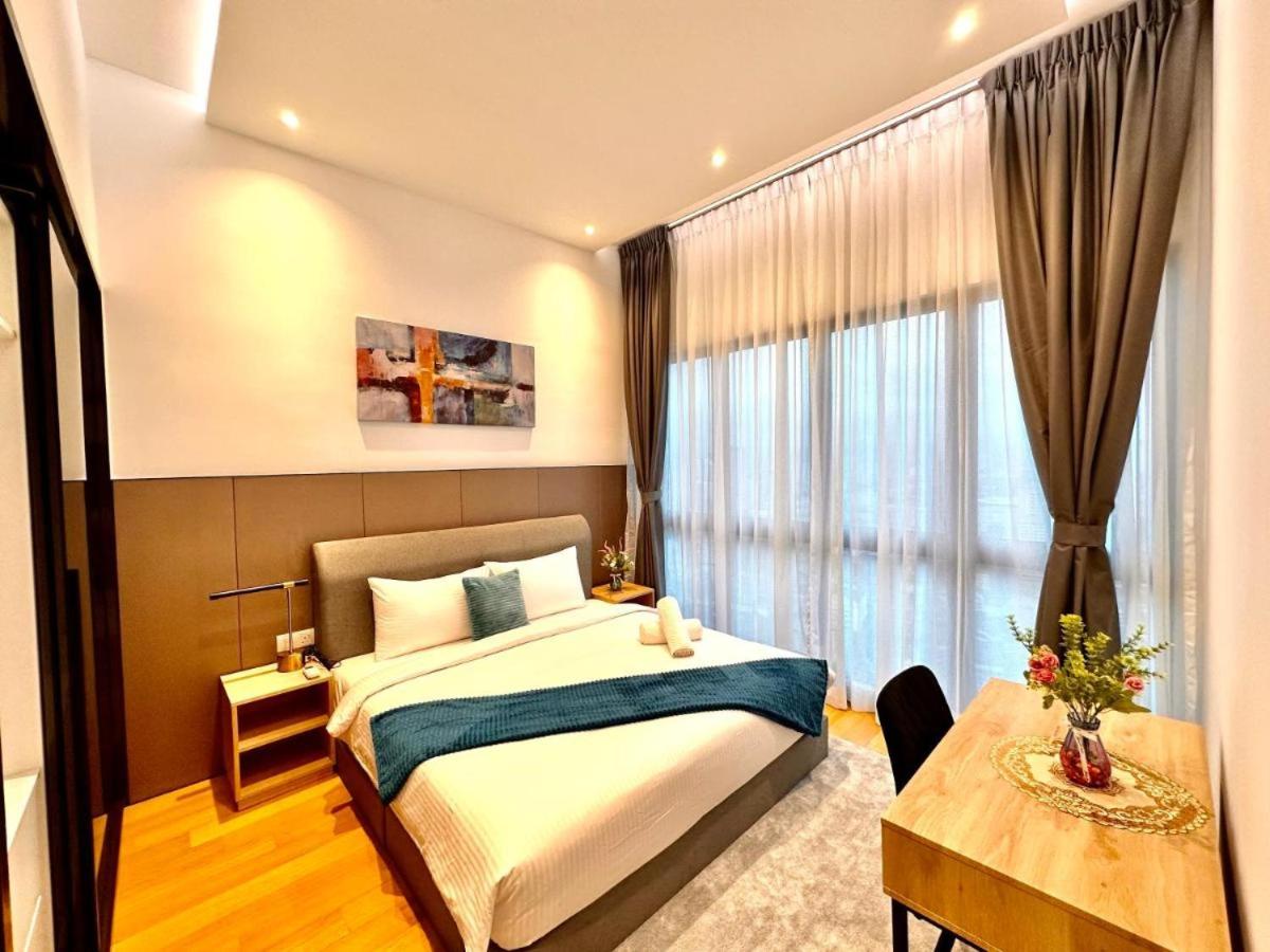 The luxe infinitum klcc
