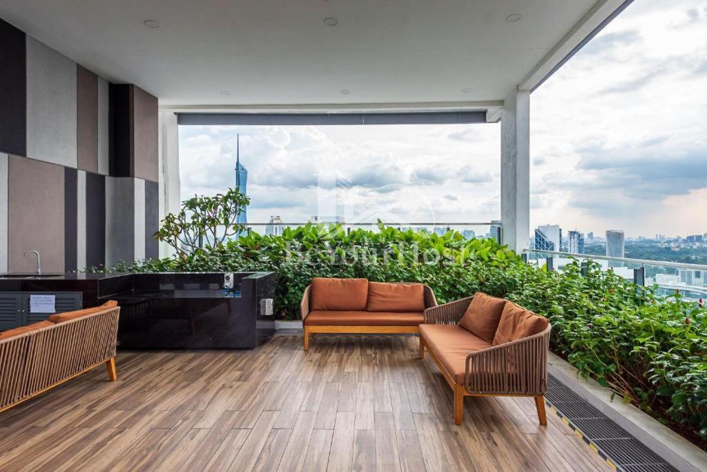 The luxe infinitum klcc
