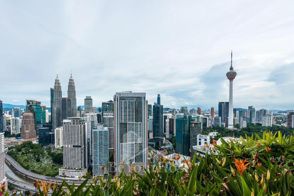 The luxe infinitum klcc
