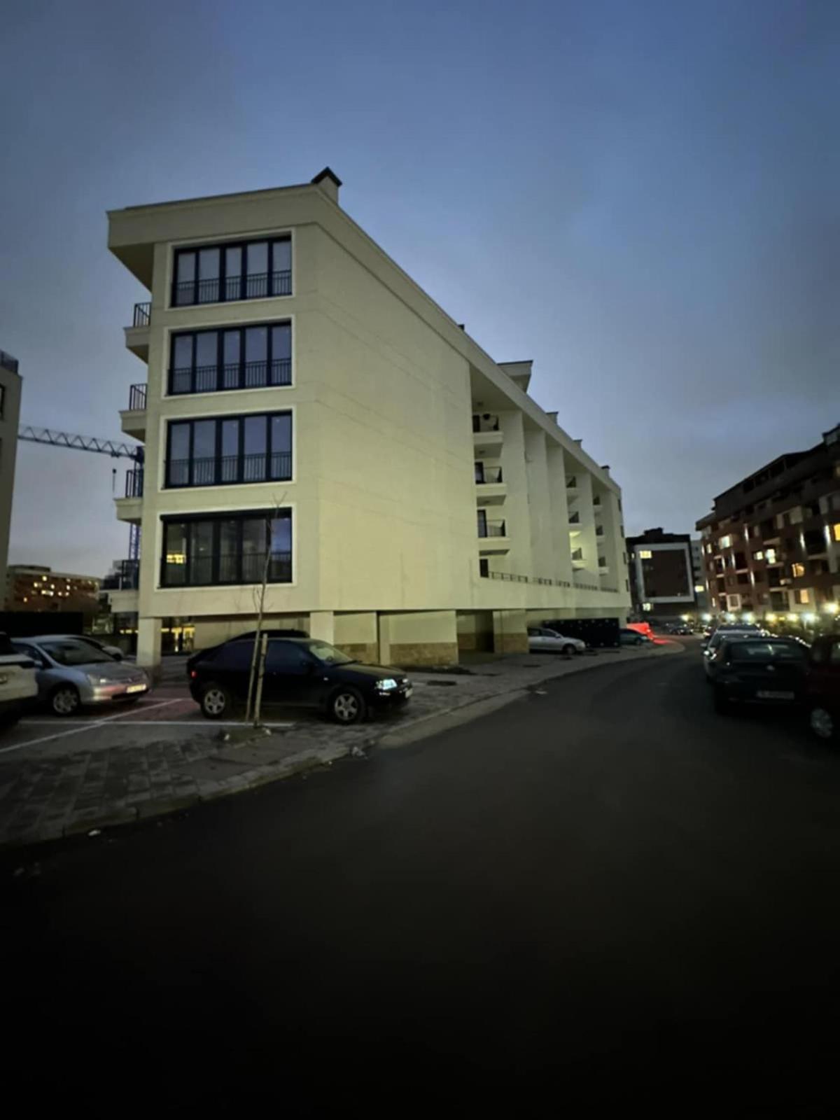 Alissa Student City apart 4