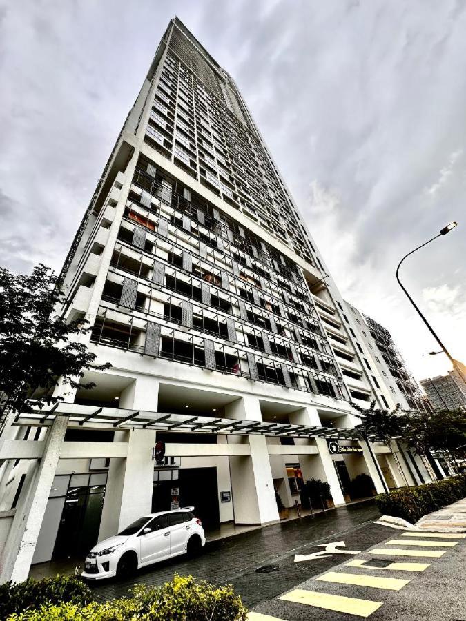 The luxe infinitum klcc