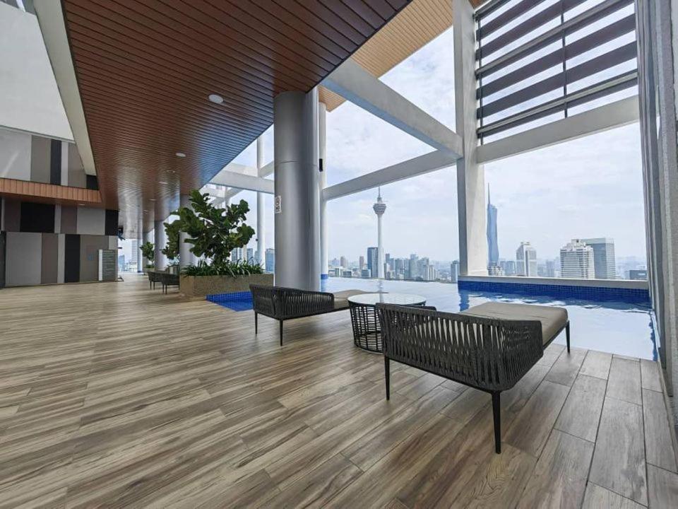The luxe infinitum klcc