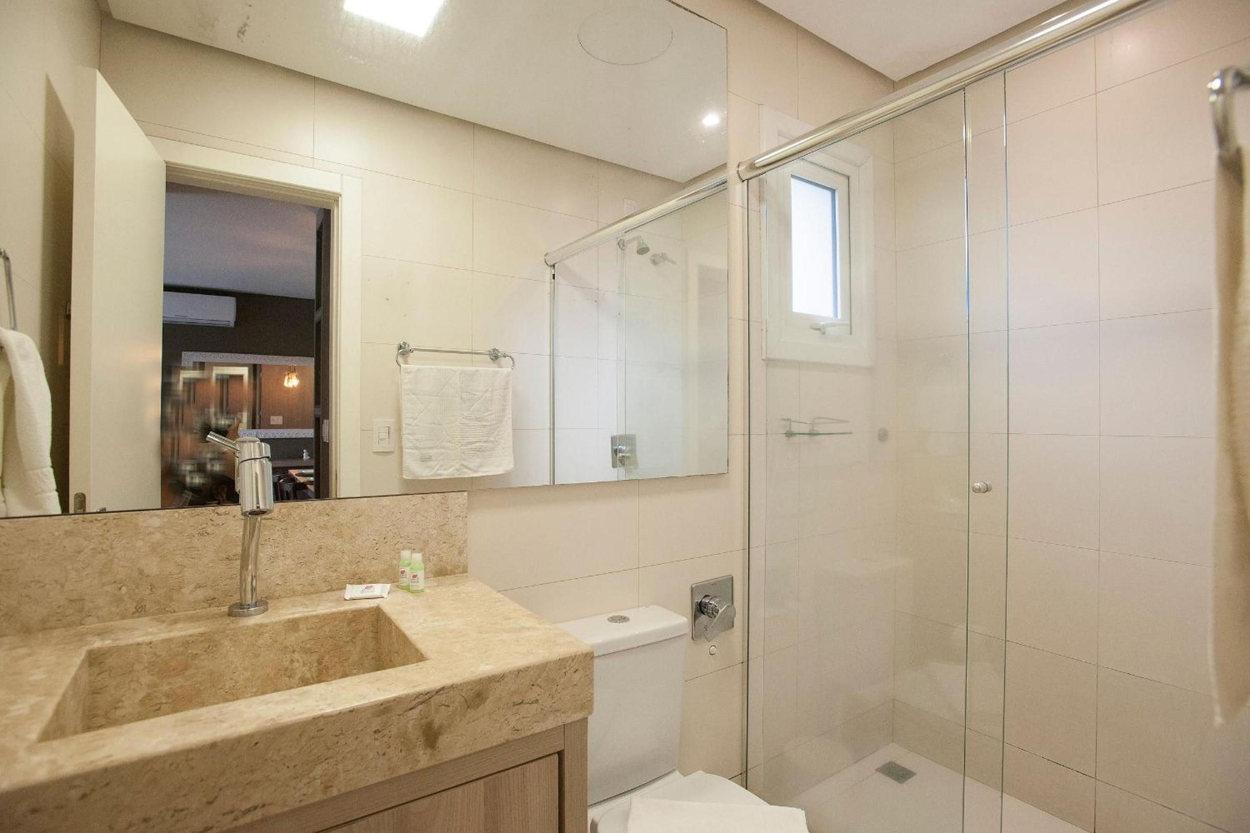 Locar-in Gramado - Loft One Centro I