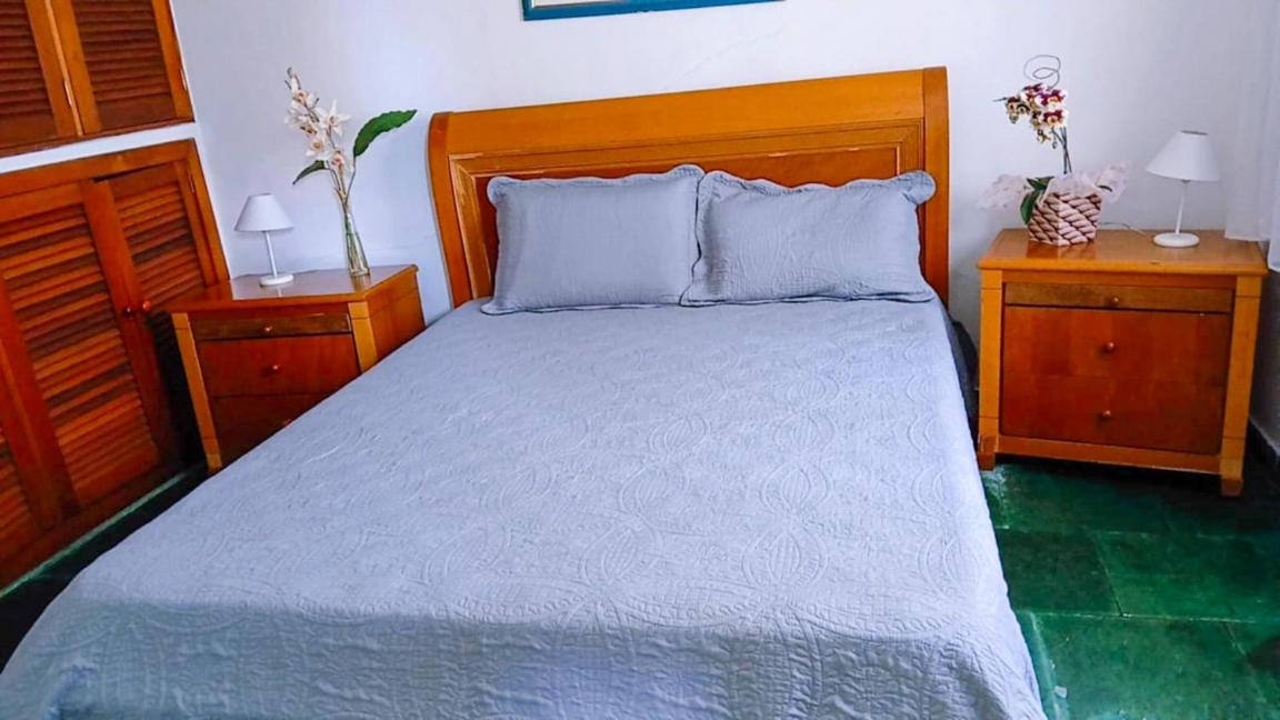 Casa de alto padrão em condomínio fechado