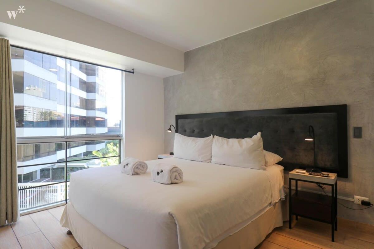 Larcomar Oceanview 2BR in Miraflores by Wynwood House view 2