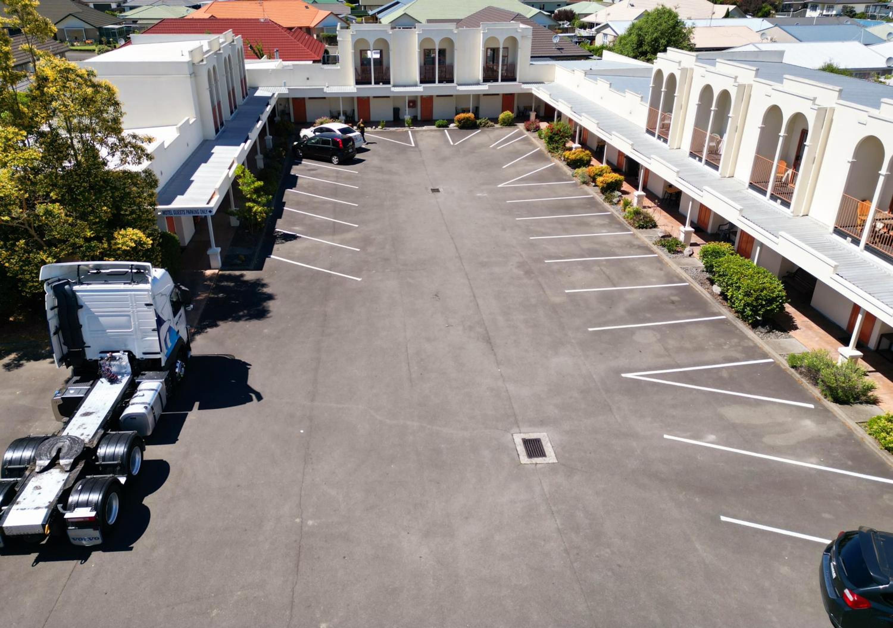 Valdez Motor Lodge