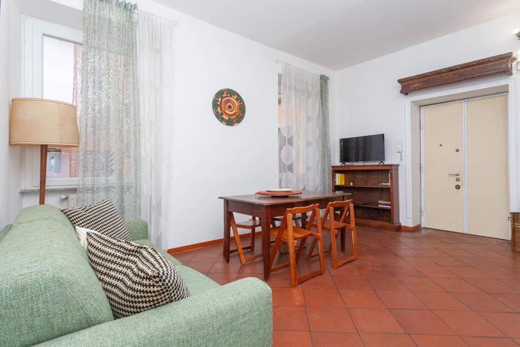Cami Vatican Apartment