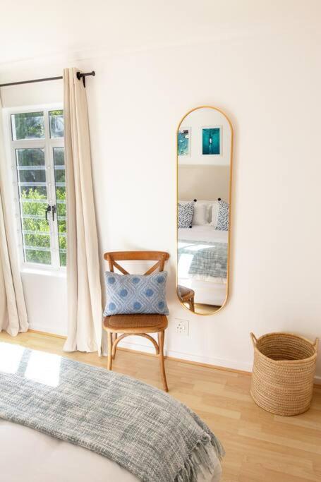 Tranquil 2 bedroom with Balcony, Pool, Walk to Beach! view 2