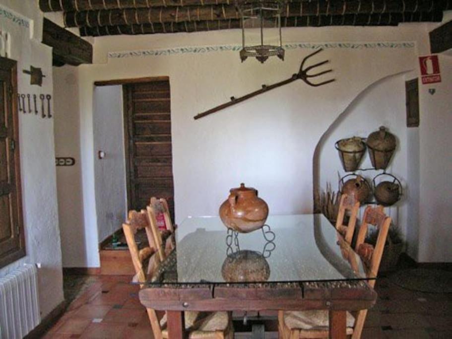 Photo 12