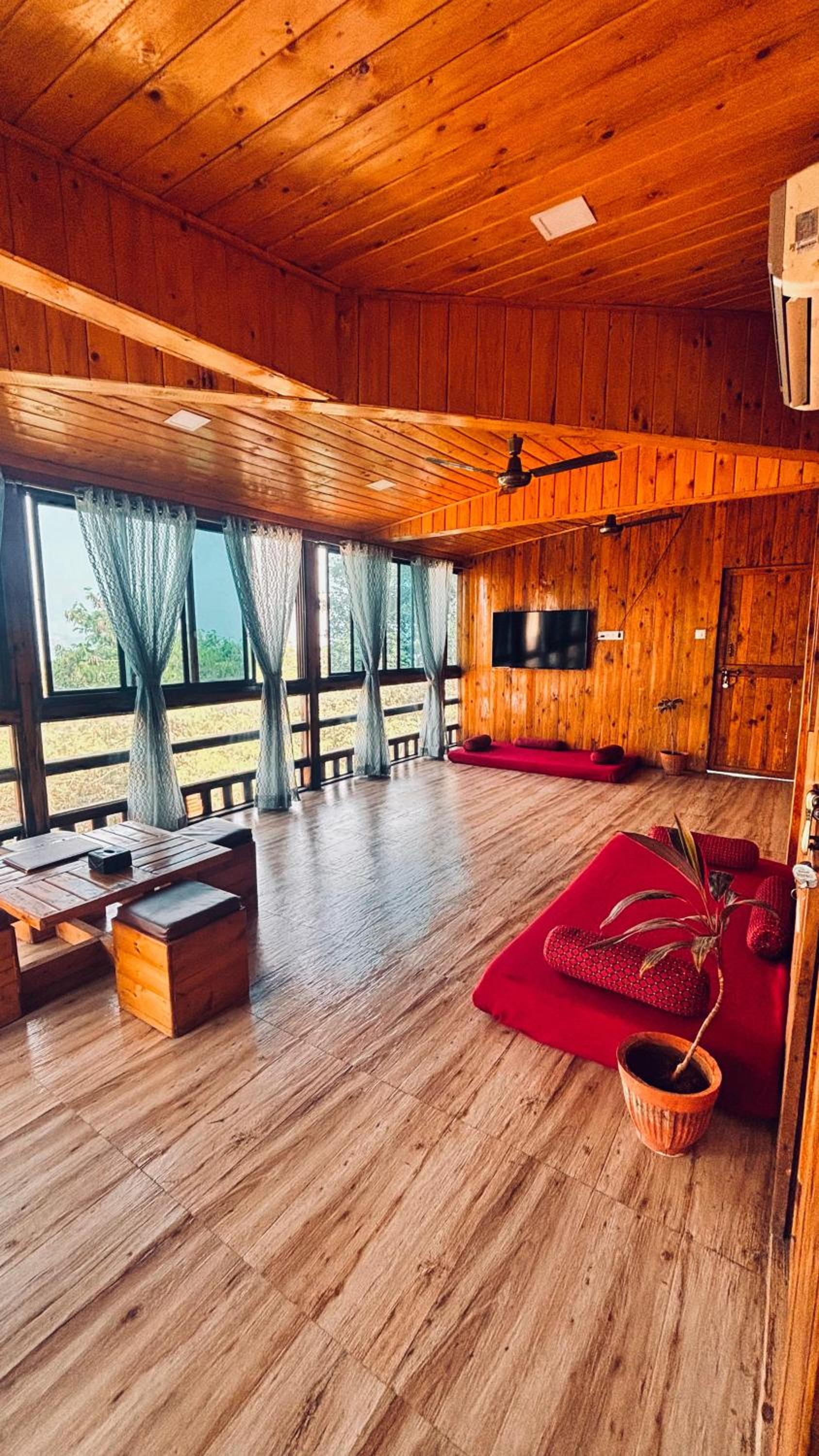 Passiflora Resorts