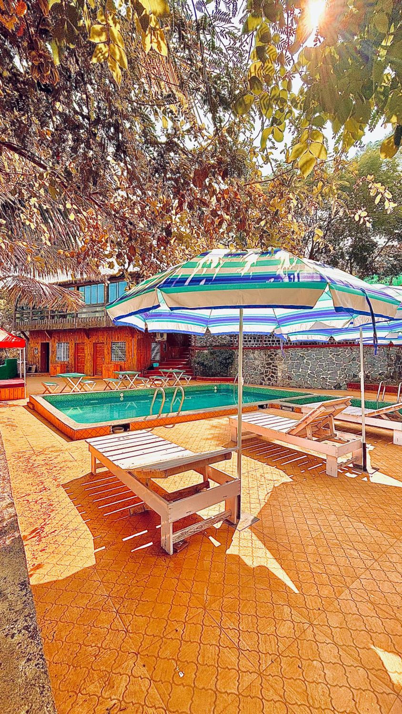 Passiflora Resorts